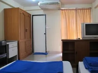 招待所 Banglumpoo Place 3*