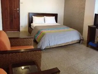 招待所 Banglumpoo Place 3*