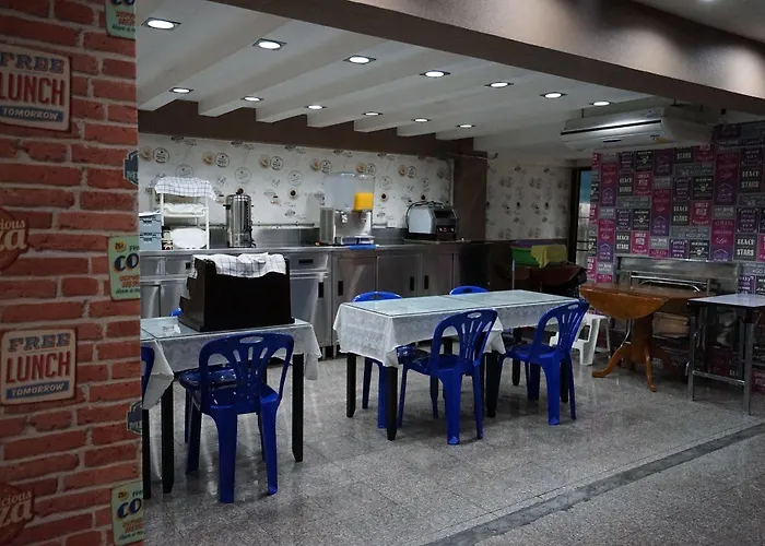 招待所 Banglumpoo Place 曼谷